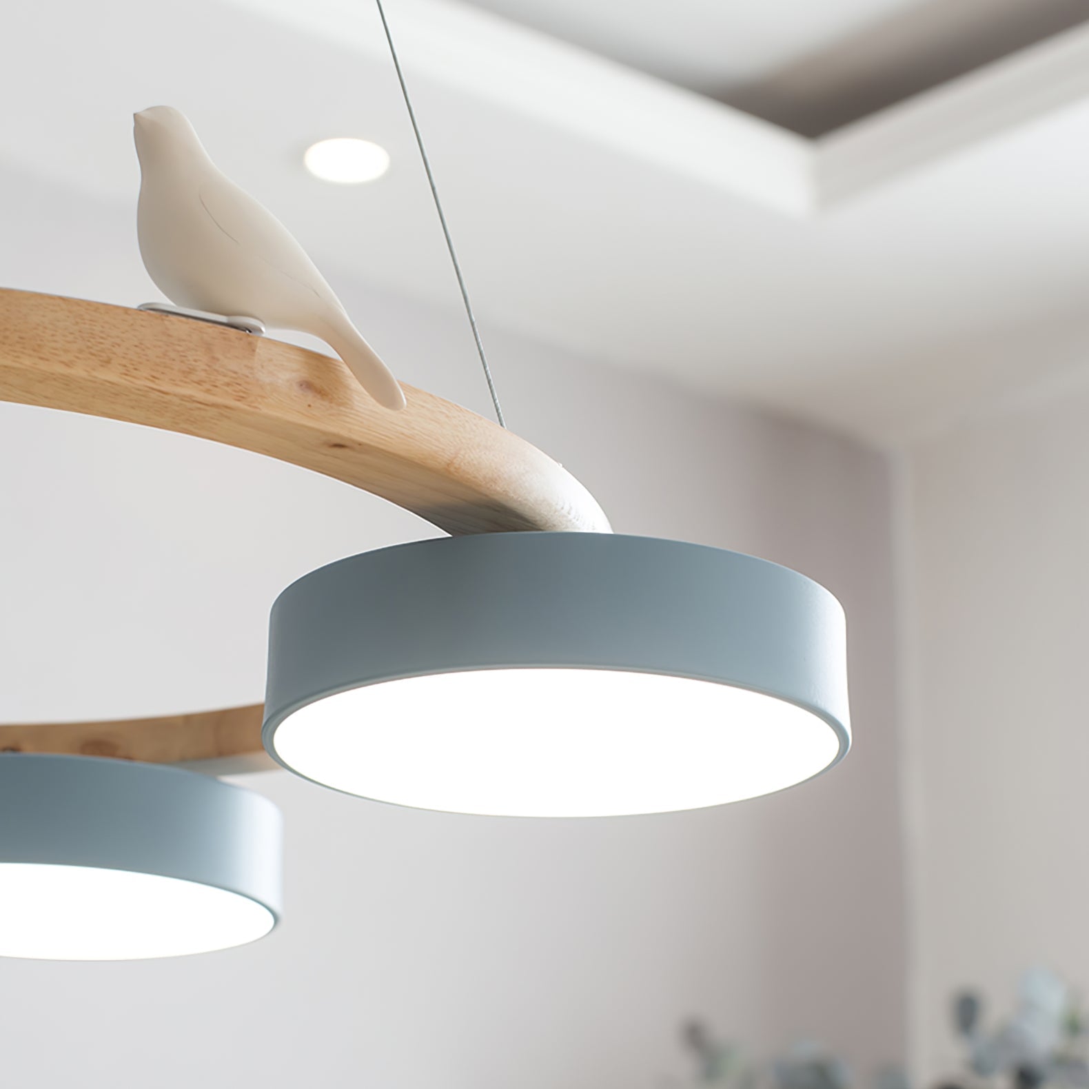 Nature-Inspired LED Chandelier | Modern Design with Adjustable Height 3