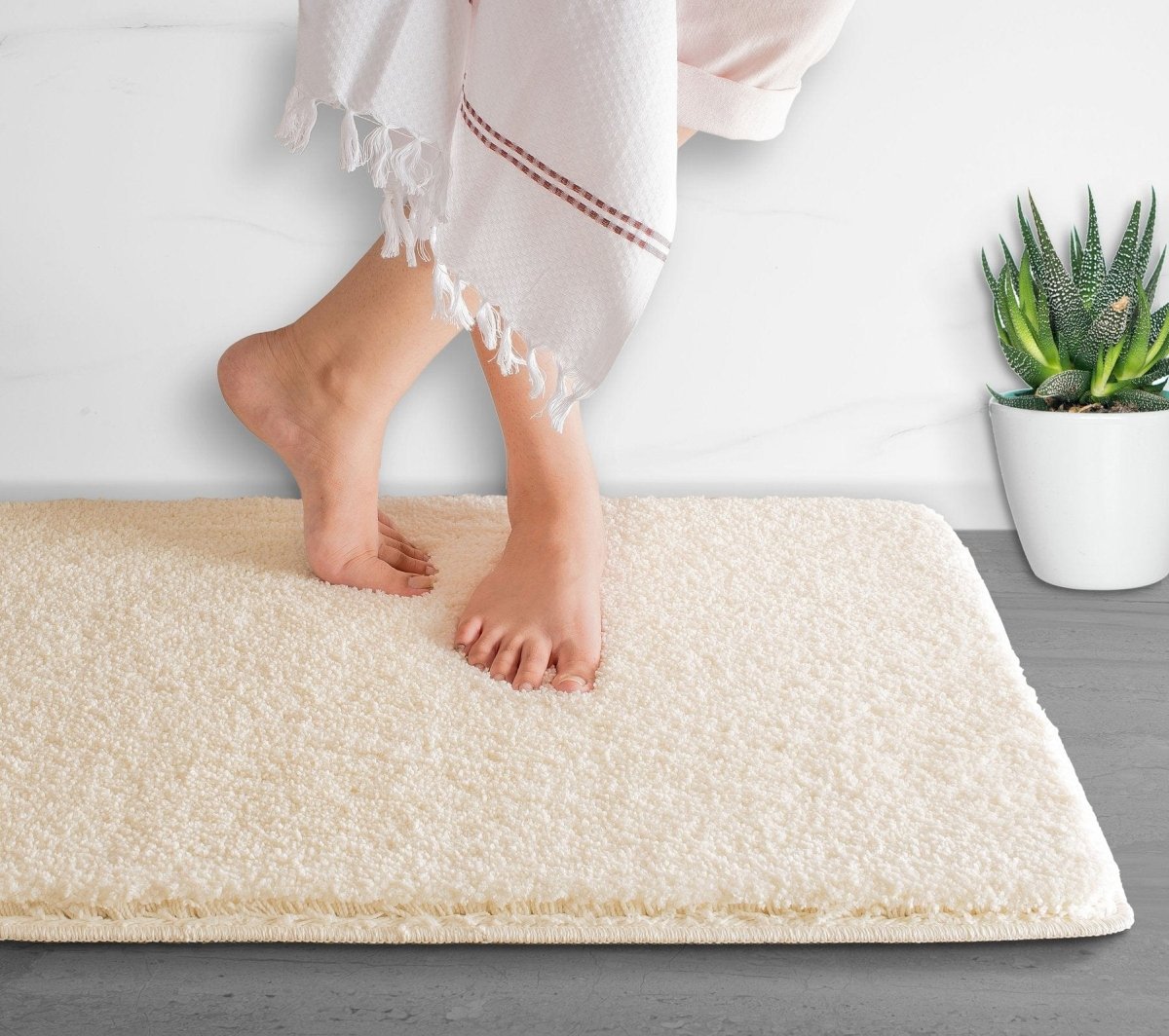 Super Absorbent Microfiber Bath Mat | Non Slip & Ultra Soft 23