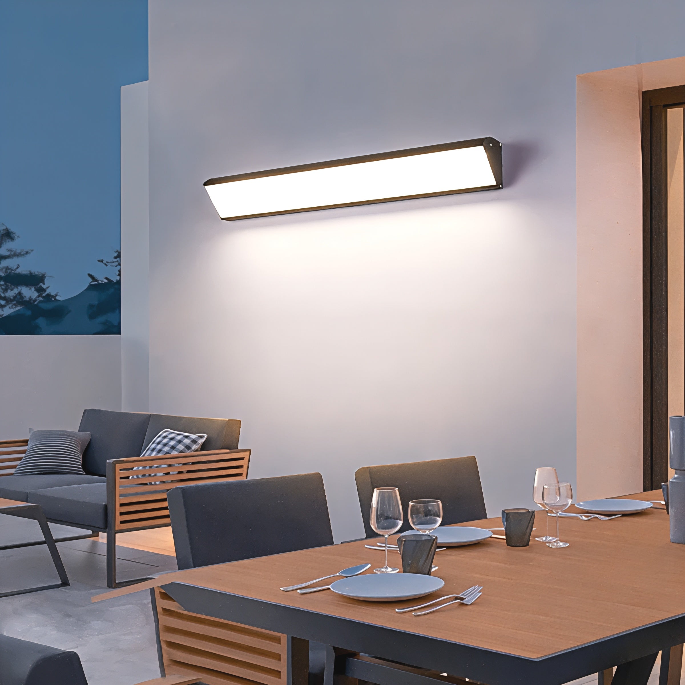 Weatherproof Modern Outdoor Wall Light | LED Aluminium Design 3