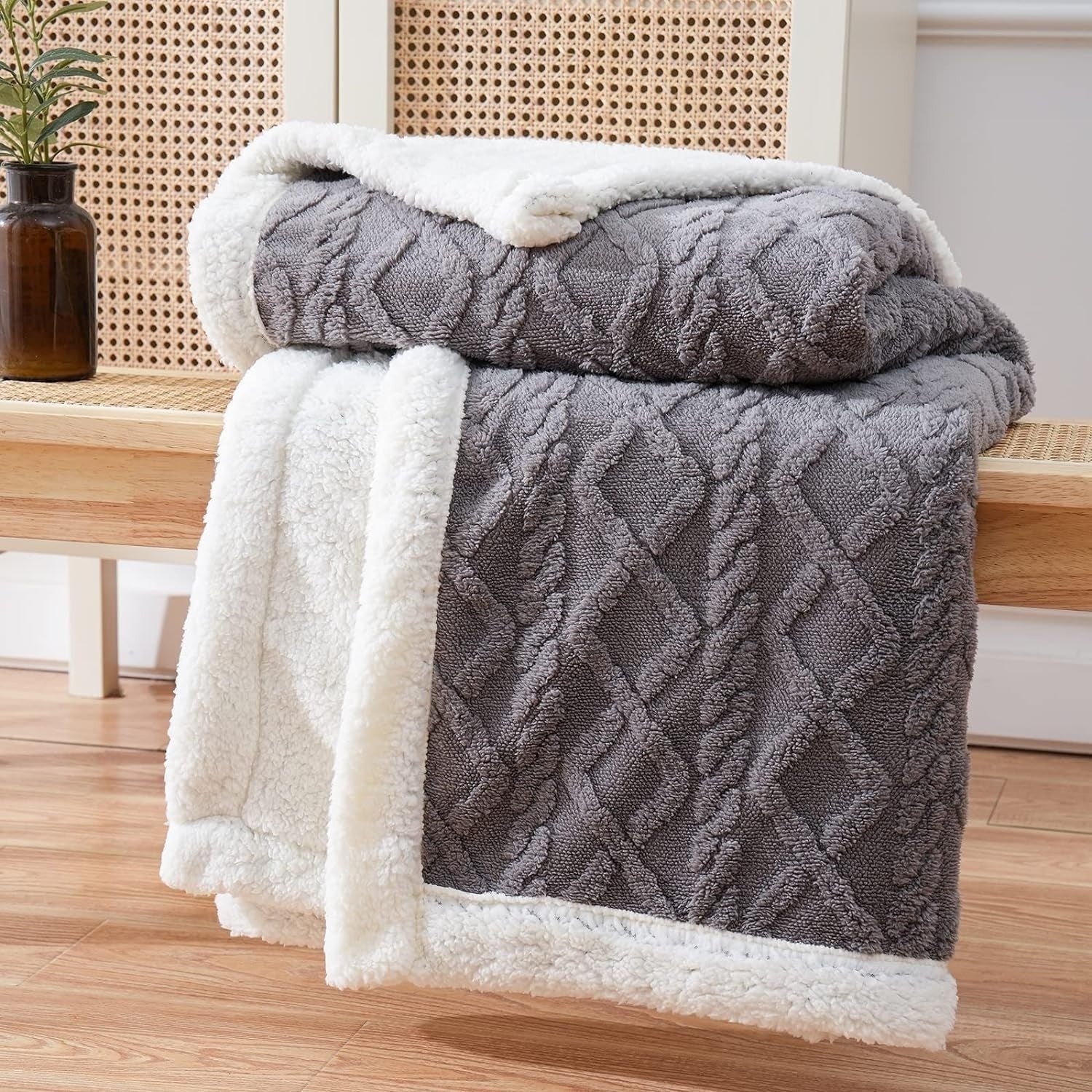 Cozy Sherpa Winter Blanket Warmth and Comfort - Image 1
