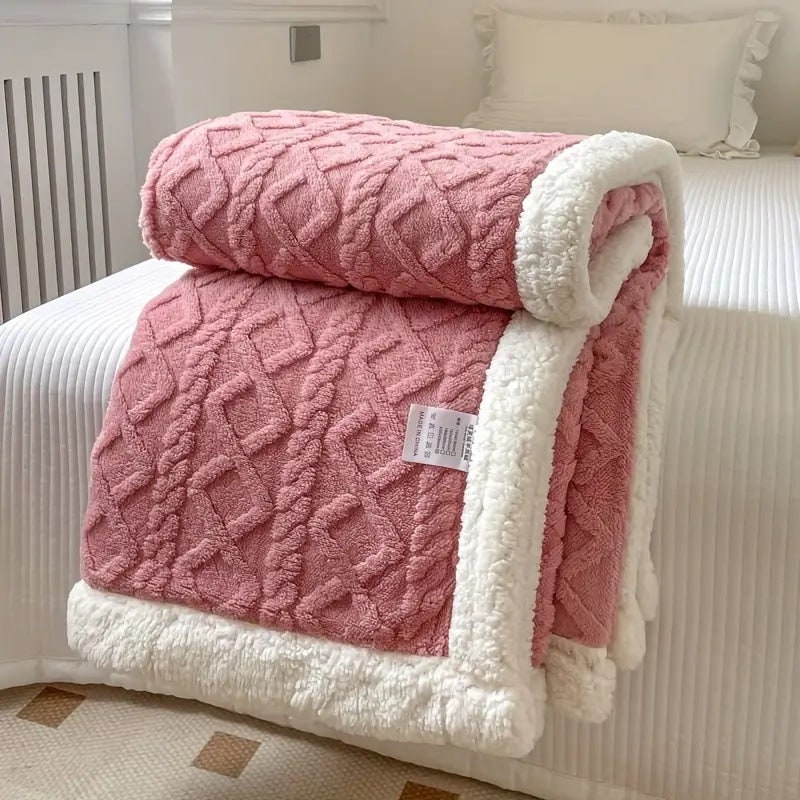 Cozy Sherpa Winter Blanket Warmth and Comfort - Image 8