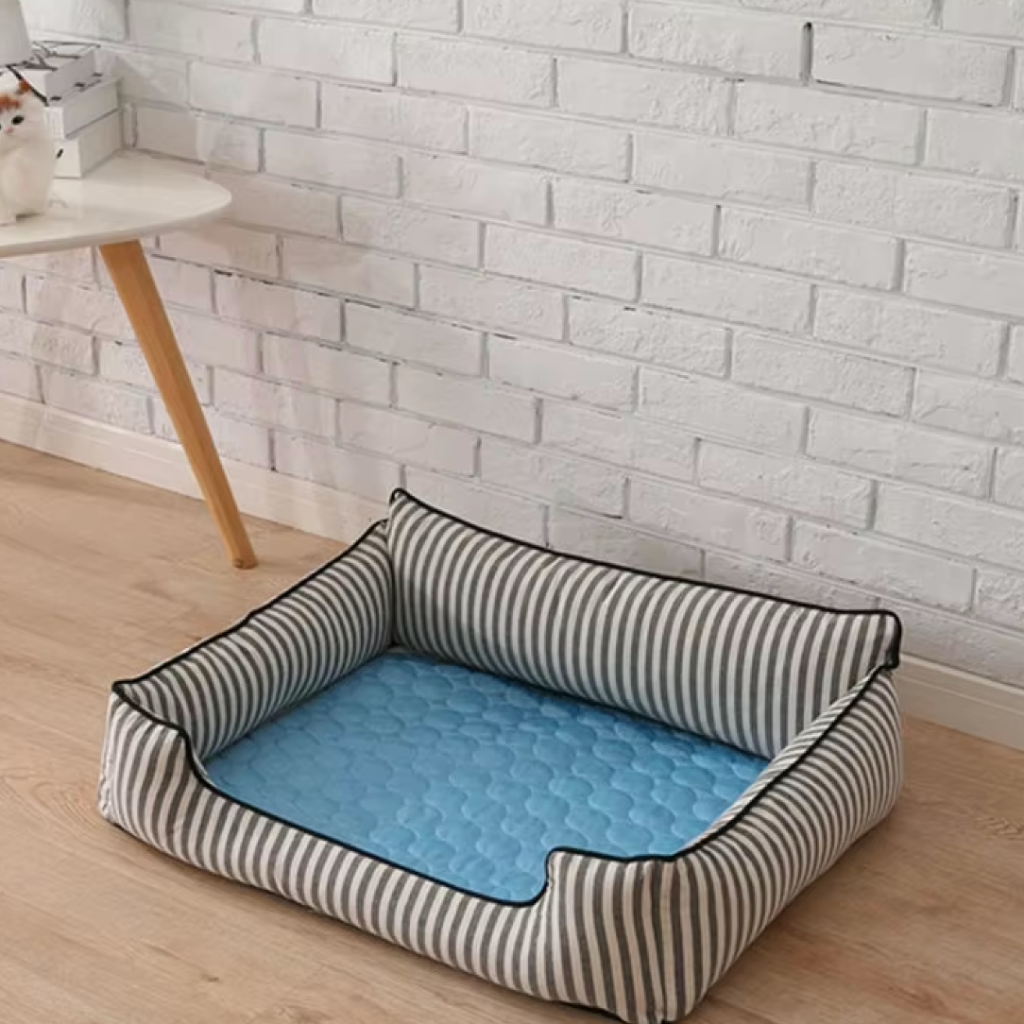 Dog Cooling Mat Pet Cooling Self-Cooling Pad - Image 4