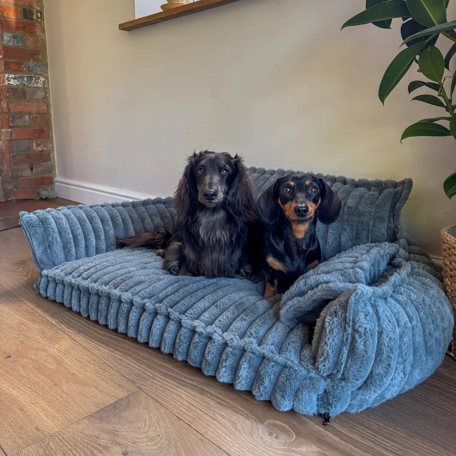 Dog Sofa Bed Washable Plush Pet Couch Comfort - Image 1
