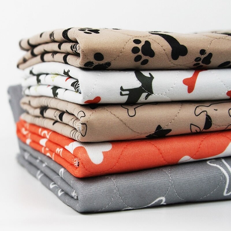 Pet Training Pad Dogs Reusable Waterproof Puppy Mat 4 Pack - Image 1