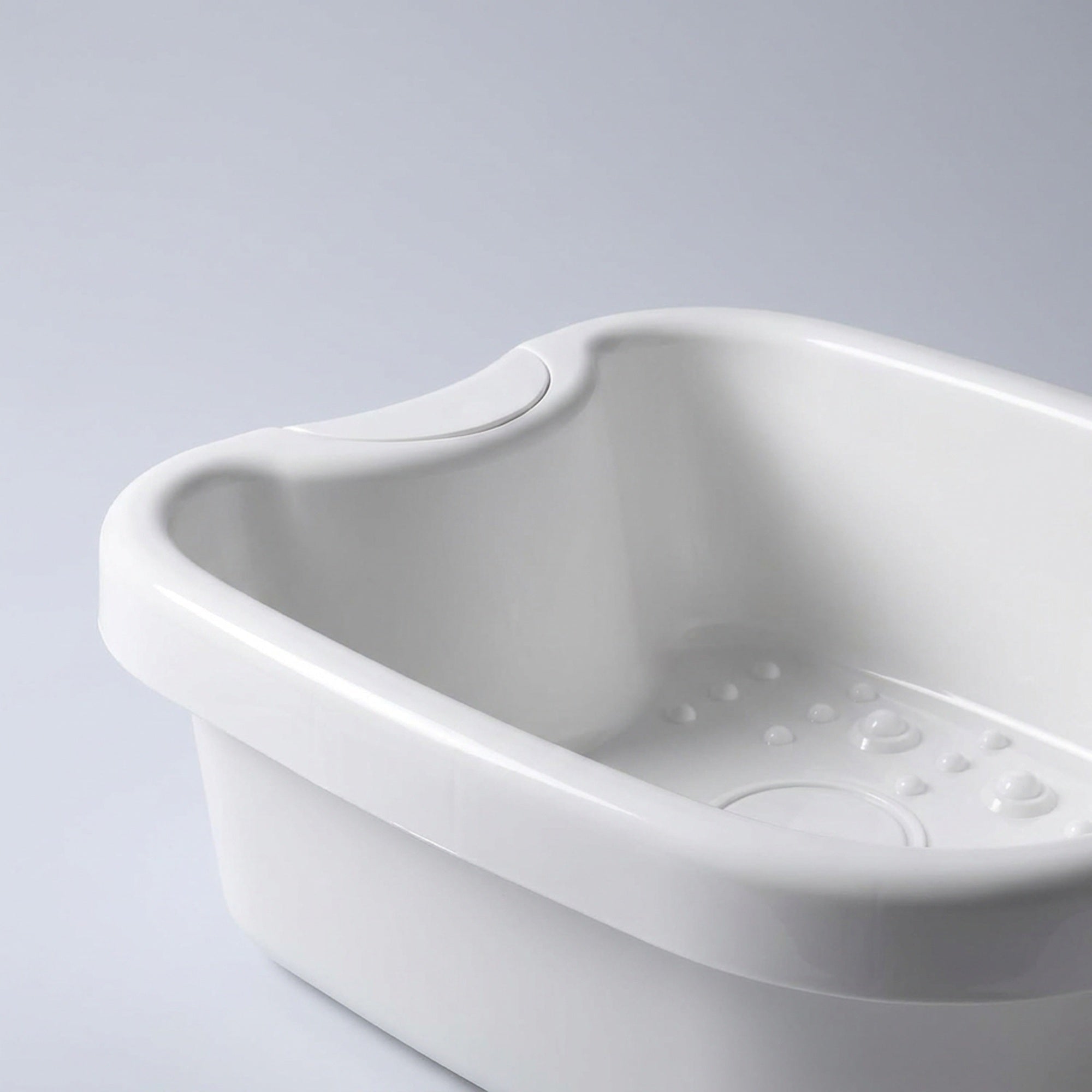 Professional Foot Soaking Basin Relaxation and Spa Treatment - Image 3