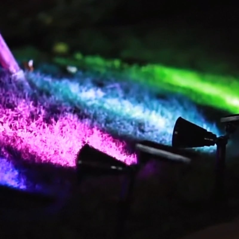 Solar Powered Garden Spotlight Outdoor Lighting and Decoration - Image 14