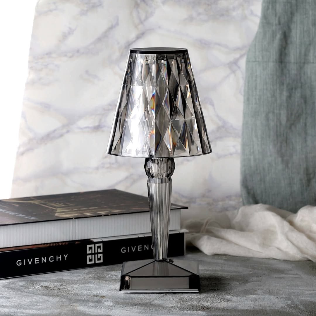 Table Lamp Elegant Design Living Room or Bedroom - Image 8